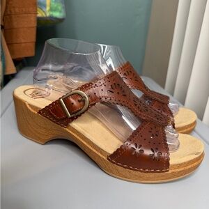 Dansko Sapphire brown leather floral cut-out wedge platform sandals Size 42/11.5